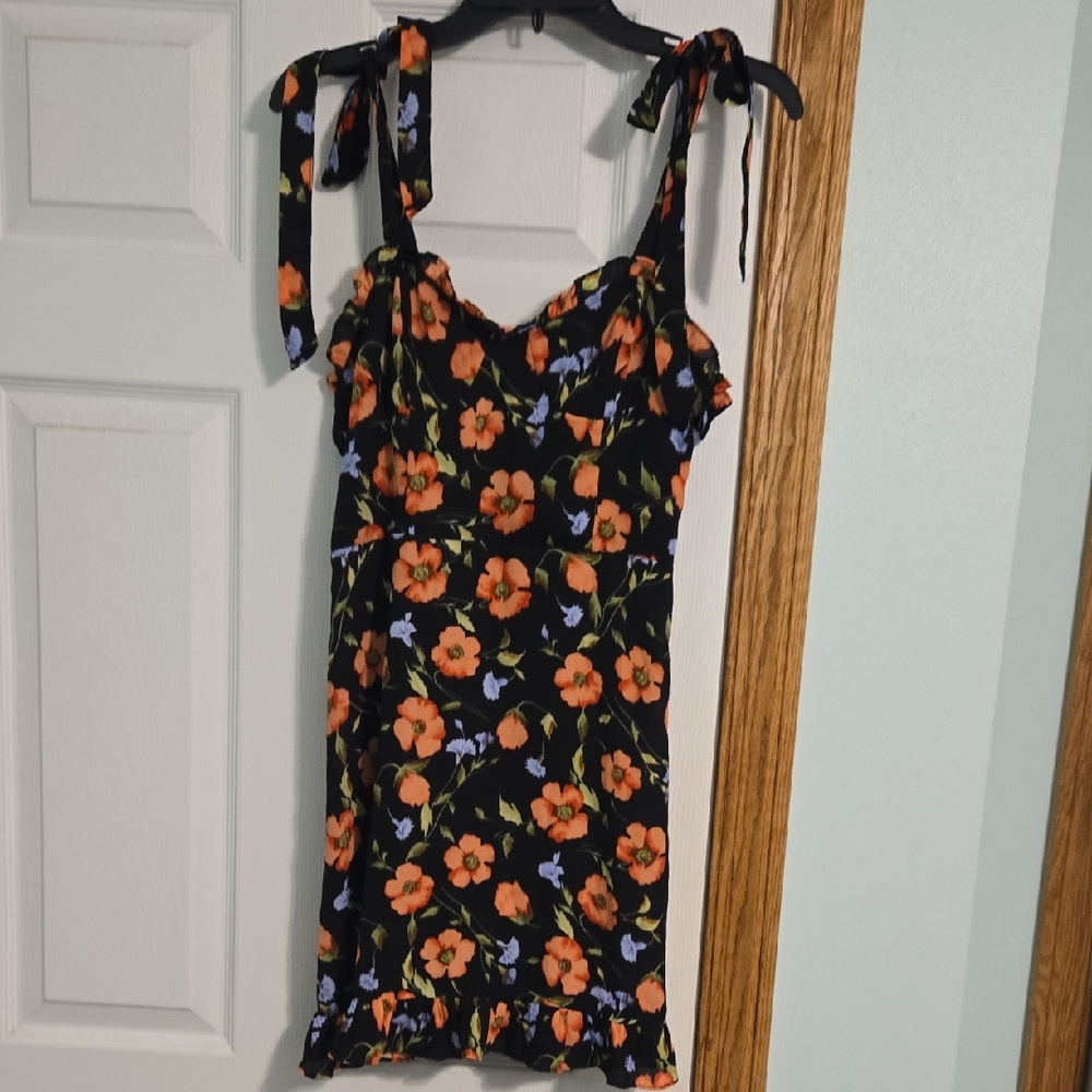 Forever 21 Black and Orange Sleeveless Sundress